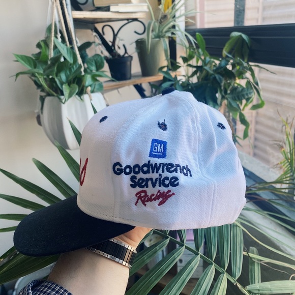 ‘98 Earnhardt Charlotte SnapBack - Picture 4 of 5